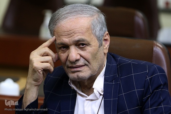 شعر انقلاب اسلامی دریادلانی از طیف‌های مختلف دارد