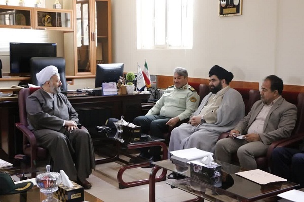 دیدار  رئیس کل دادگستری لرستان با فرمانده انتظامی لرستان