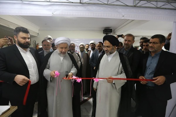 فتتاح نمایشگاه حقوق بشر آمریکایی در جامعه المصطفی العالمیه