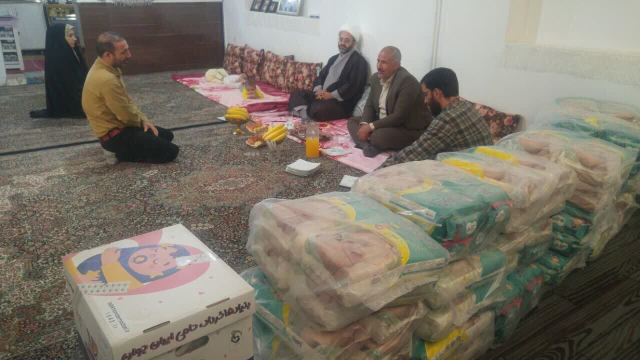 «لبخند مادری» به سه‌قلوی لرستانی اهدا شد