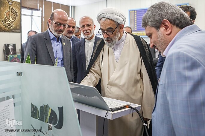 آیت الله قمی در مراسم افتتاح زبان جدید ایکنا