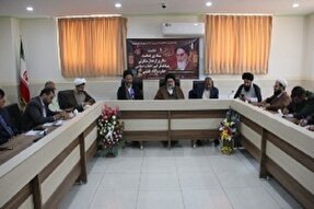 شخصیت امام خمینی(ره) برای نسل جدید تبیین شود