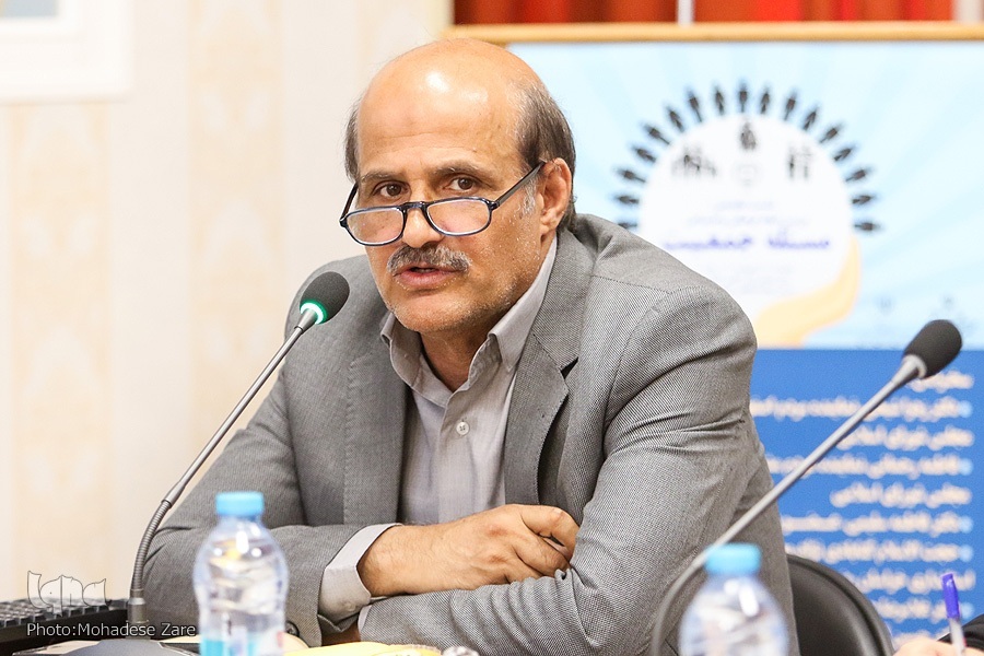 غلامرضا حسنی درمیان، عضو هیئت علمی گروه آموزشی علوم اجتماعی رئیس دانشکده ادبیات و علوم انسانی دانشگاه فردوسی