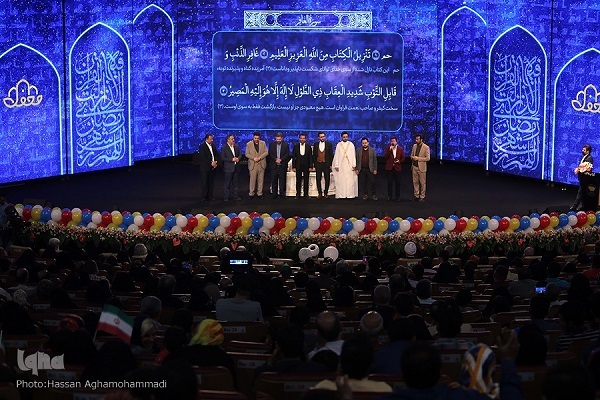 گردهمایی بزرگ محفل در میان استقبال باشکوه مخاطبان؛ امید به درخششی دوباره + عکس