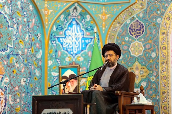 حجت‌الاسلام‌ والمسلمین حسینی قمی، سخنران حرم بانوی کرامت