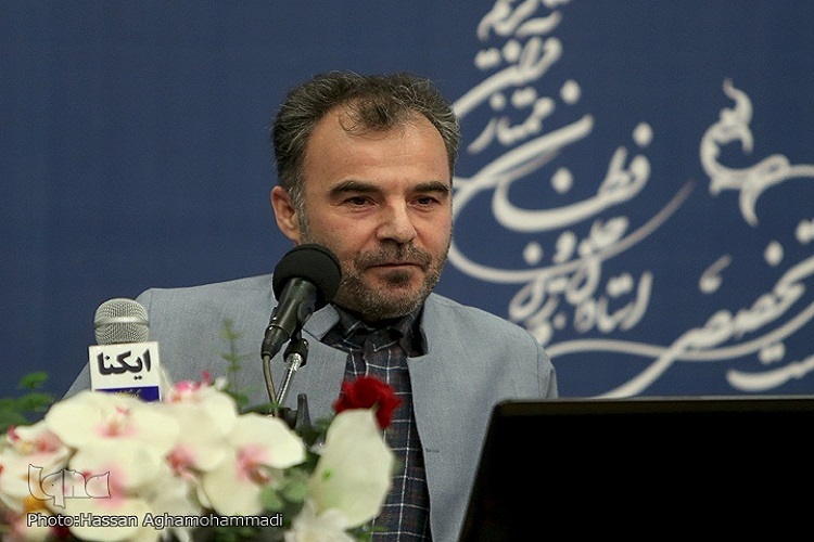 میکائیل باقری