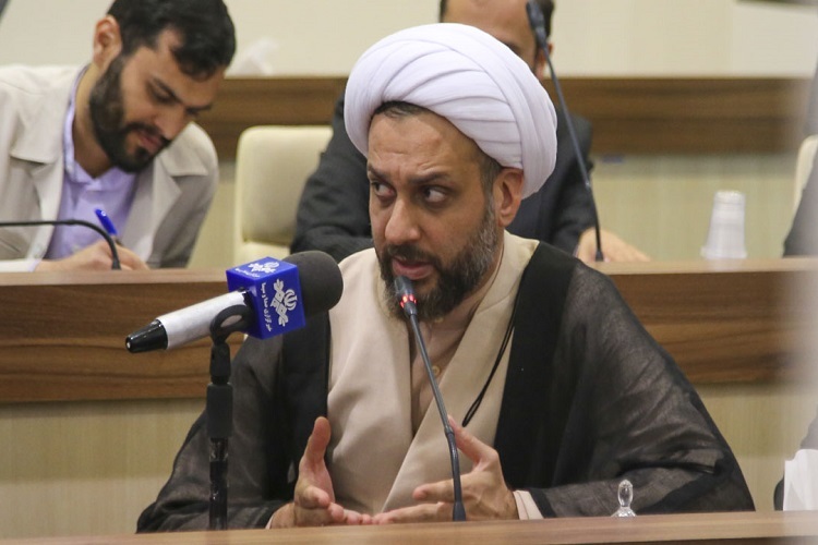 حجت‌الاسلام والمسلمین محسن روحانی، امام جمعه شهرک‌های غرب شیراز