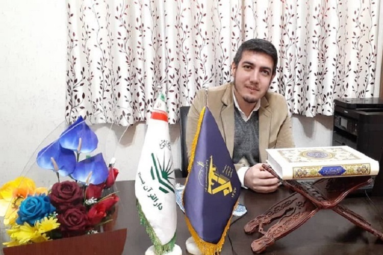 علی گلدوست مسئول دارالقرآن سپاه البرز علی گلدوست مسئول دارالقرآن سپاه البرز