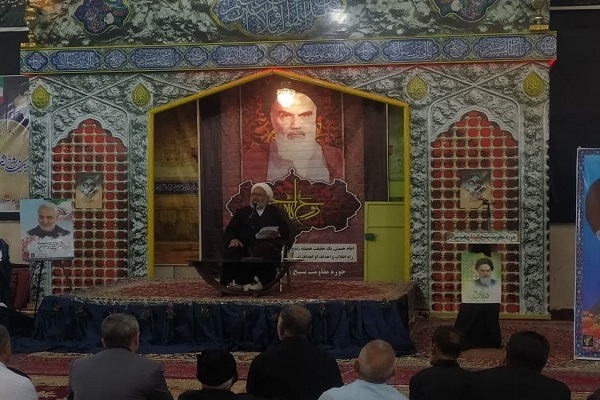 حجت الاسلام غلامرضا مرتضائی نیا، امام جمعه سرایان