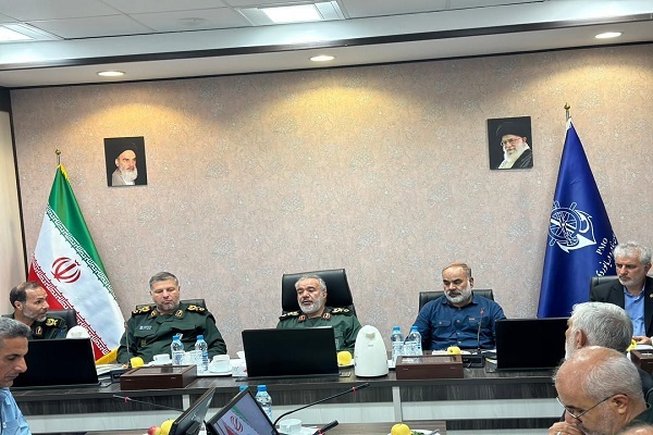 نشست استاندار سیستان و بلوچستان با سردار فدوی