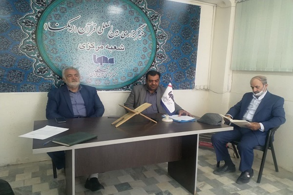 بازدید مشاور استاندار مرکزی از ایکنا