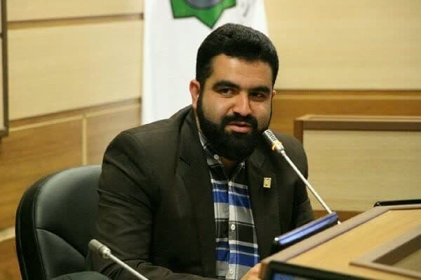 حسین میرشریف، مسئول اتحادیه انجمن‌های اسلامی دانش آموزان استان یزد