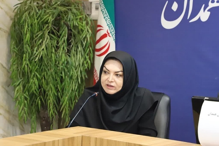 عاطفه زارعی، مدیرکل کتابخانه‌های عمومی استان همدان