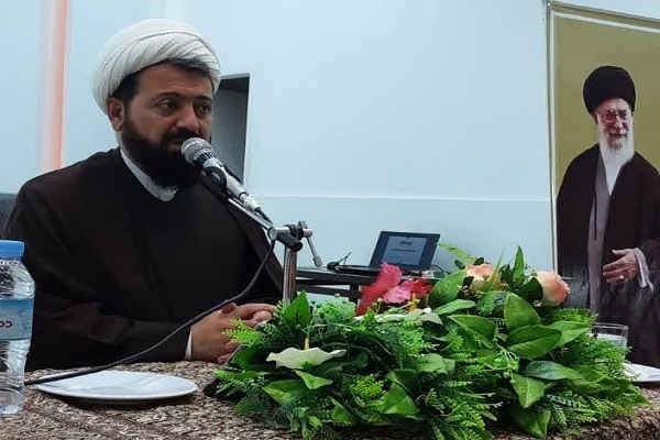 حجت الاسلام حسن پرورش، معاون سیاسی اداره عقیدتی سیاسی نیروی پدافند هوایی
