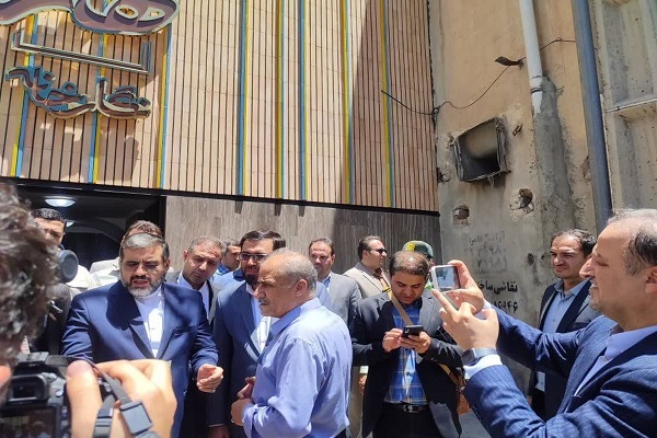 بازدید از تالار مرکزی سنندج بازدید از تالار مرکزی سنندج