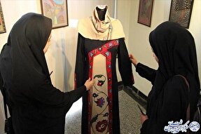 طراحی پوشش ایرانی ـ اسلامی براساس سلیقه مخاطب امروزی باشد