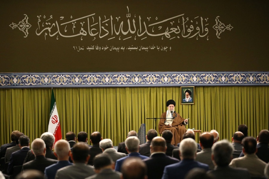 دیدار نمایندگان با رهبر انقلاب