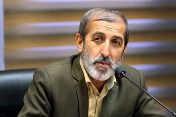 غفلت از موازین فرهنگ انقلاب ما را به سمت تفکر لیبرال پیش می‌برد