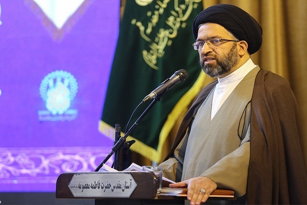حجت‌الاسلام والمسلمین سیداحمد مشرف، مدیر معارف قرآن و عترت آستان مقدس بانوی کرامت