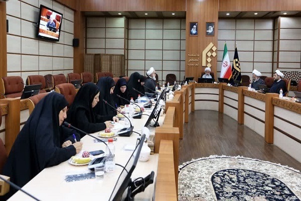 علی عباسی، رئیس جامعةالمصطفی العالمیه