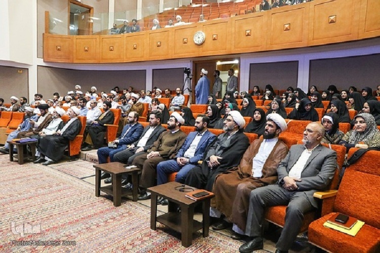 اختتامیه چهارمین دوره تربیت راهنمای خانواده «حدیث زندگی»