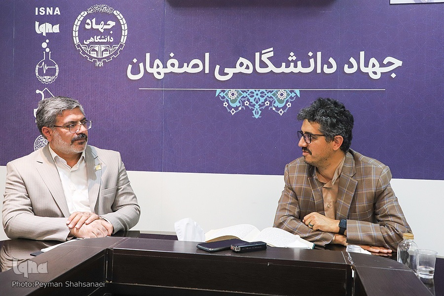 نشست دوم «قرآن به‌مثابه متن ادبی»