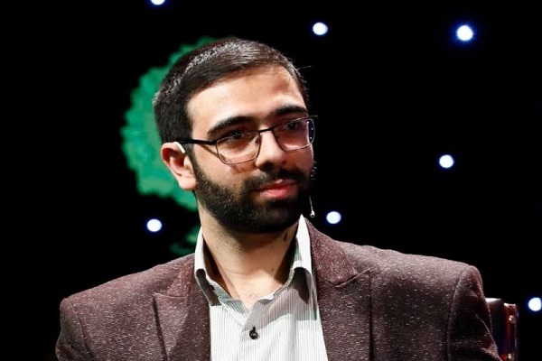 محمدحسین فیض اخلاقی، عضو گروه همکاران علمی «مجله دانش‌ها و آموزه‌‌های قرآن و حدیث» و پژوهشگر