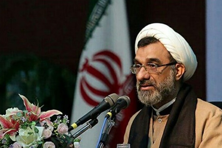 حجت‌السلام عبدالحسین خسرو پناه، دبیر شورای عالی انقلاب فرهنگی،