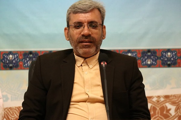 عباس‌فر، مدیر آموزش و تحصیلات تکمیلی پژوهشگاه حوزه و دانشگاه