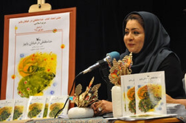 سپردن آموزش مهارت فرهنگی و اجتماعی کودک به کتاب؛ رسم غلط خانواده‌ها است/ شرایط بحرانی محتوای کتاب‌هاب کودک و نوجوان امروز + صوت