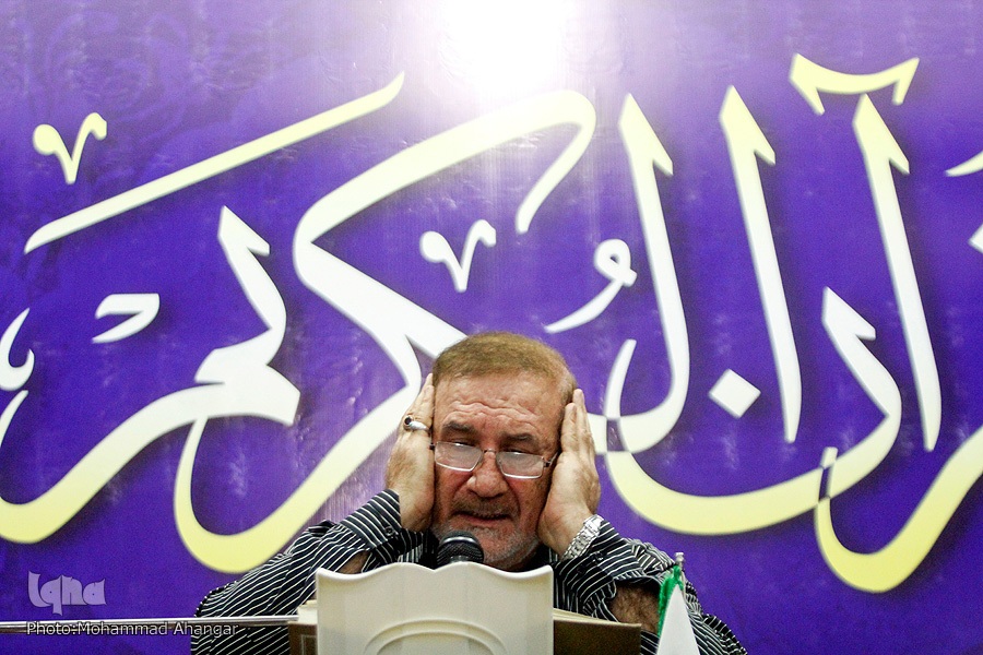 7 رتبه برتر خوزستان در مسابقات قرآن دانشگاه آزاد کشور 7 رتبه برتر خوزستان در مسابقات قرآن دانشگاه آزاد کشور