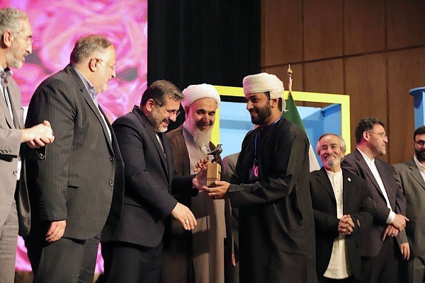هنر تئاتر در این ایام عامل انسجام، وحدت و هم‌گرایی ایران بود