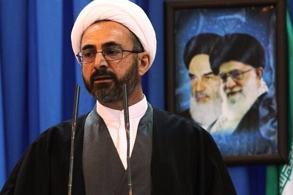 حجت‌الاسلام الله‌نور کریمی‌تبار امام جمعه ایلام
