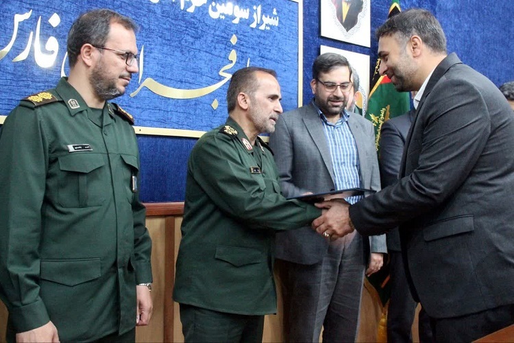 معارفه رئیس جدید سازمان بسیج علمی، پژوهشی و فناوری سپاه فجر فارس