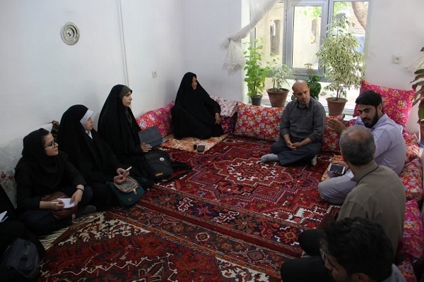 بانویی که قربانی کشف حجاب رضا خانی شد