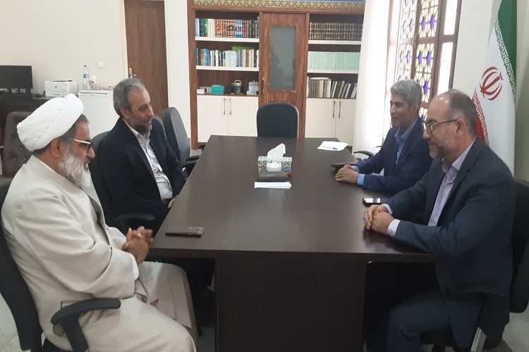 رئیس سازمان جهاددانشگاهی آذربایجان شرقی در دیدار با رئیس شورای سیاست گذاری ائمعه جمعه استان