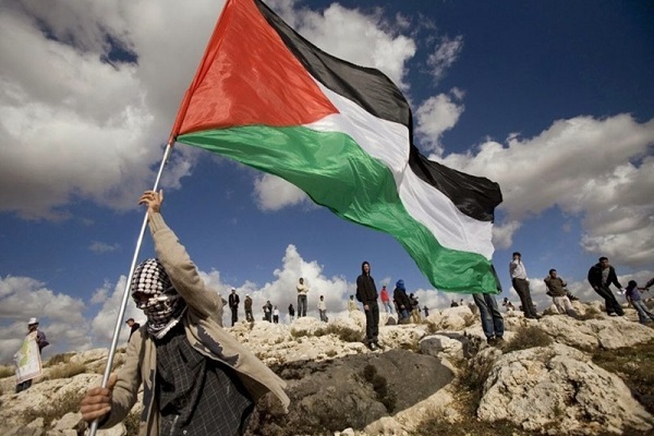 استراتژی نتانیاهو: حمایت از تشکیلات خودگردان فلسطین درکنار تضعیف آن