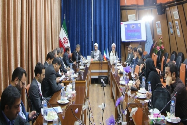 دیدار امام جمعه کرمان با قضات و کارکنان دادسرای عمومی کرمان