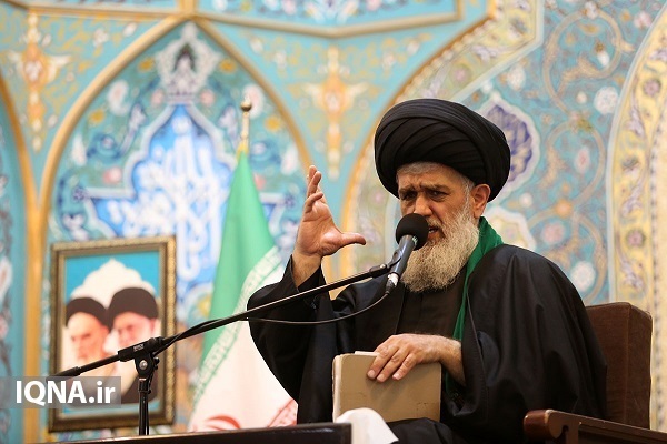 حجت‌الاسلام والمسلمین سیدحسین مؤمنی، سخنران حرم بانوی کرامت