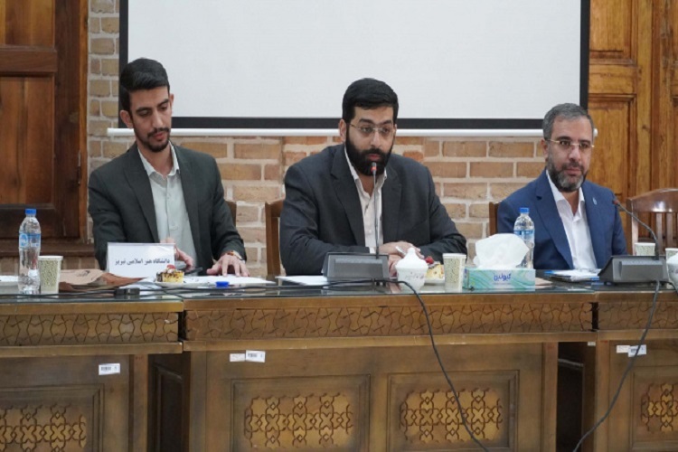 سجاد پاکزاد، رئیس دانشگاه هنر اسلامی تبریز
