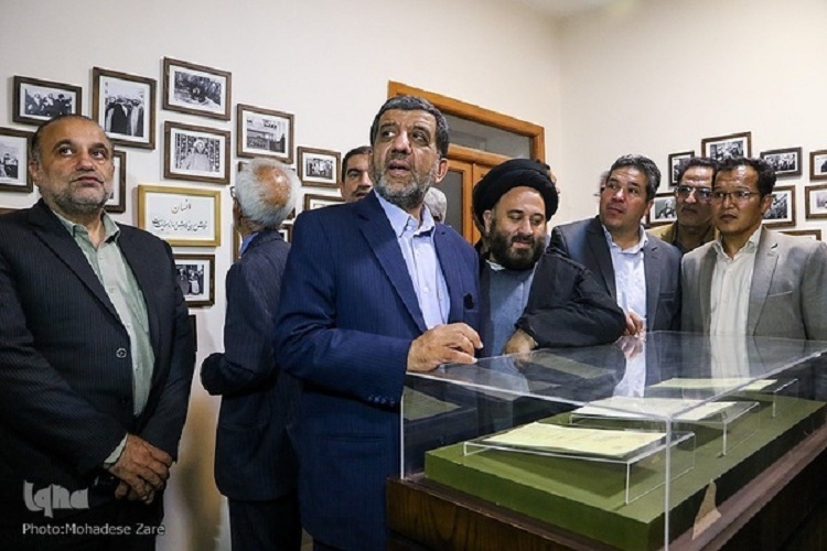 تفکر شهید مطهری در جامعه نشر و نمو داده شود