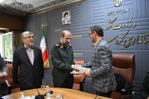 امضای تفاهم نامه با قرارگاه محرومیت زدایی امام حسن مجتبی (ع)