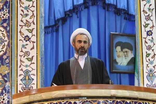 حجت‌الاسلام الله‌نور کریمی‌تبار امام جمعه ایلام