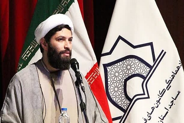 حجت‌الاسلام و المسلمین محمدرضا حیدری، مدیر ستاد هماهنگی کانون‌های مساجد استان قم