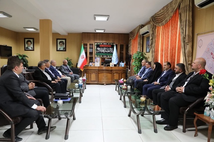 دیدار اعضای هیئت نمایندگان اتاق بازرگانی فارس با دادستان عمومی انقلاب استان