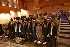 محفل انس با قرآن با حضور عالم سنی و کشیش مسیحی برگزار شد