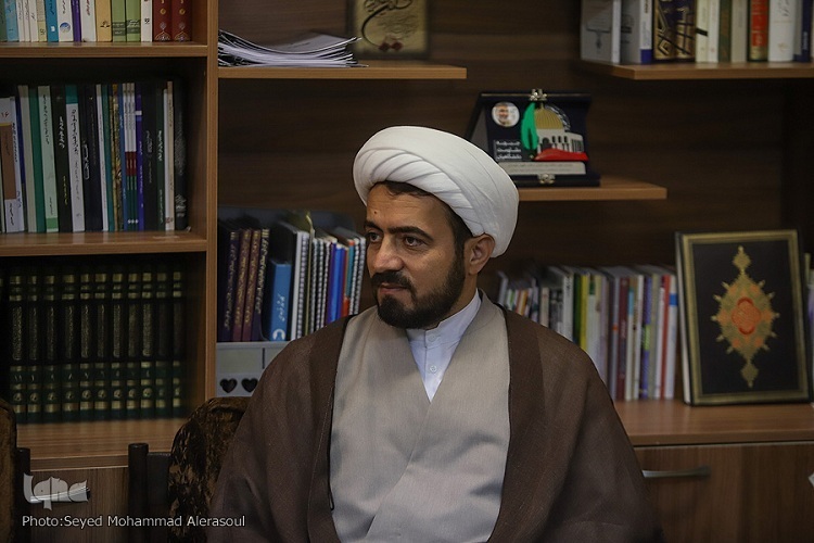 حجت‌الاسلام والمسلمین جواد مهدوی‌نسب، رییس نهاد نمایندگی مقام معظم رهبری در دانشگاه‌های خراسان رضوی