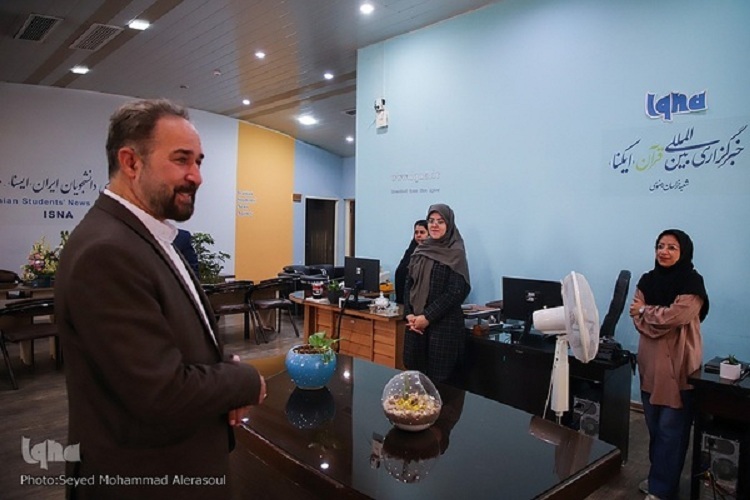 بازدید معاون فرهنگی بنیاد شهید و امور ایثارگران خراسان رضوی  از ایکنا