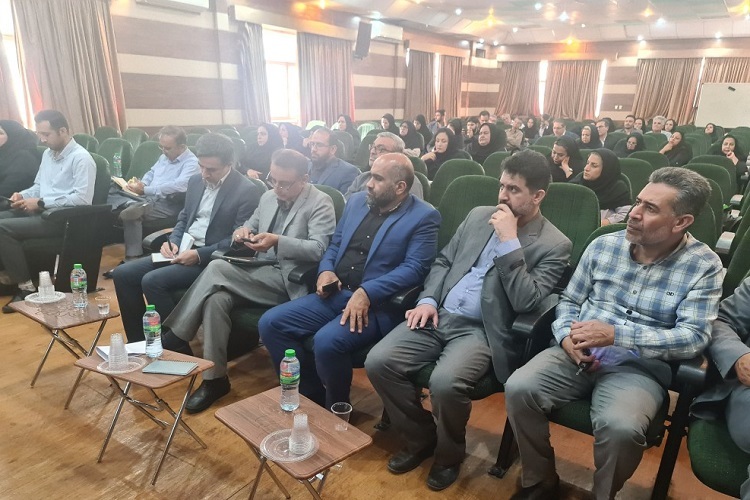 افتتاحیه دوره توانمندسازی دبیران شاغل در مدارس و مراکز غیردولتی استان فارس