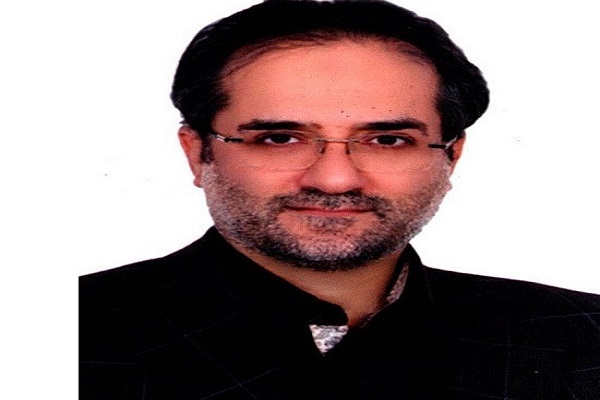 محمدجواد قاسم‌زاده، متخصص کودکان و رئیس بیمارستان گلپایگانی